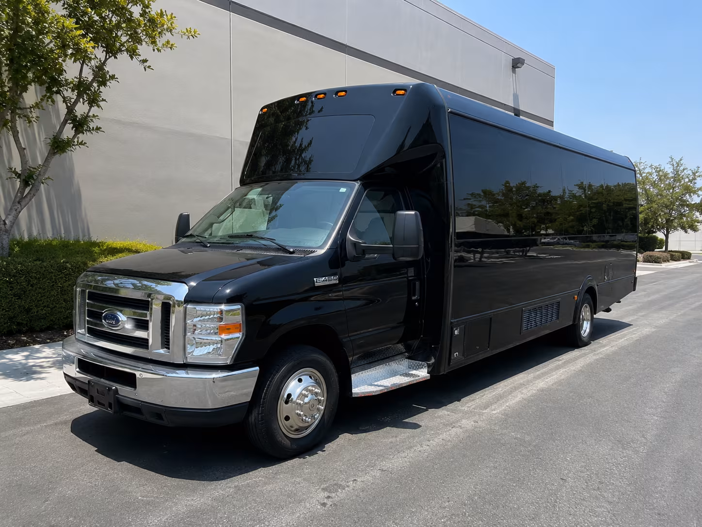 santa monica bachelor bachelorette party bus rental