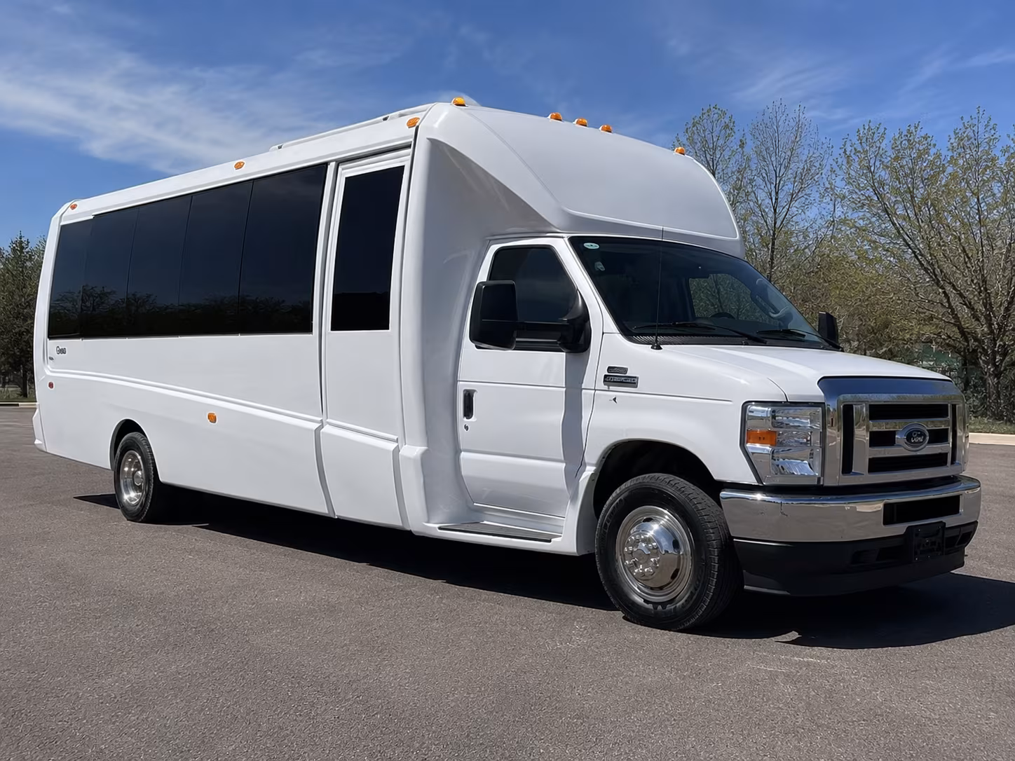 santa monica holiday party bus rental