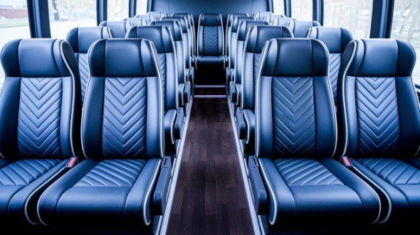 18 passenger minibus rental santa monica